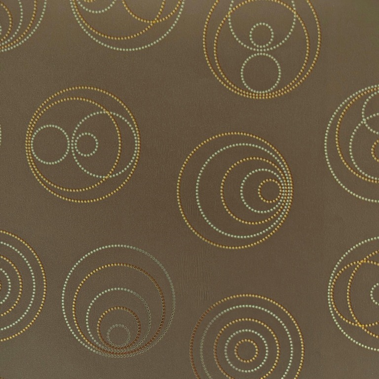 Cadeaupapier spiegel glanzende stippen in cirkelvorm met een mat taupe achtergrond.
 